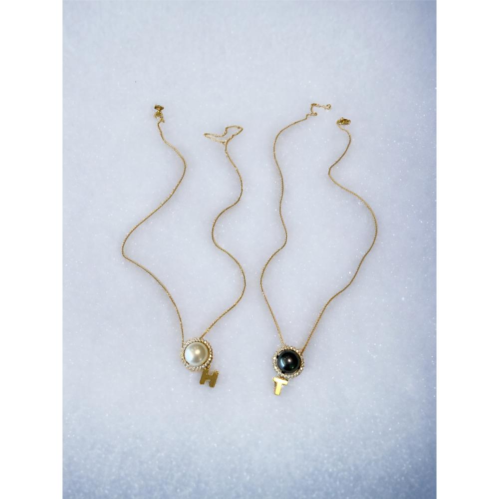 Colar Pérola Negra com Diamantes Personal...